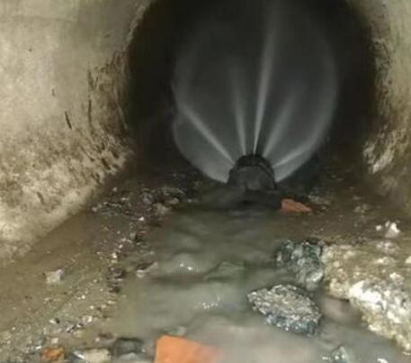 宝兴市政管道清淤